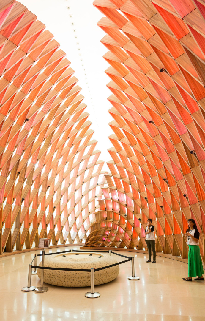 Le Musée de Demain, conçu par l’architecte espagnol Santiago Calatrava, Centro.