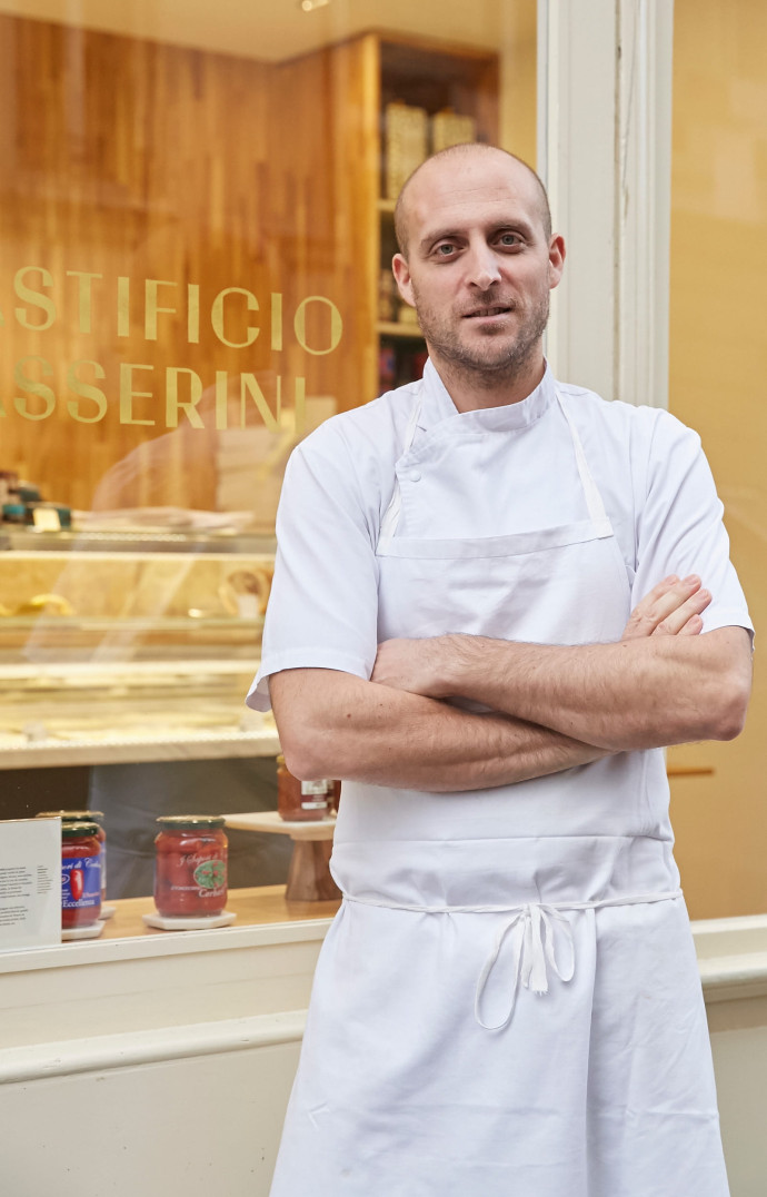 Le chef le plus en vue du moment, Giovanni Passerini, officie dans l’est parisien, où il a ouvert un restaurant et une boutique de pâtes.