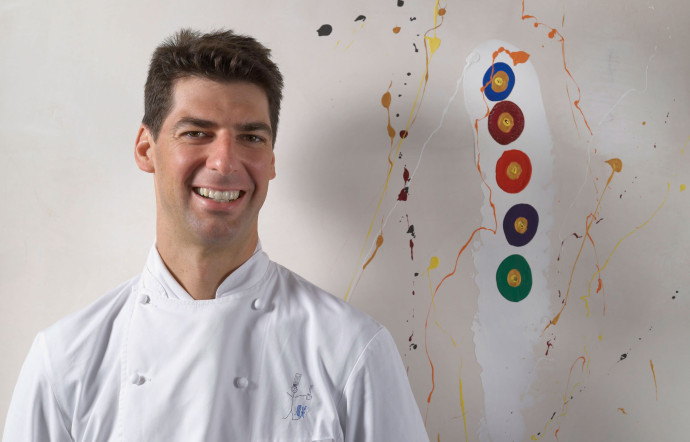 Le chef du Caffé Stern, Massimiliano Alajmo, dirige également 7 restaurants en Italie, dont le calandre, à Padoue – 3 étoiles au Michelin.