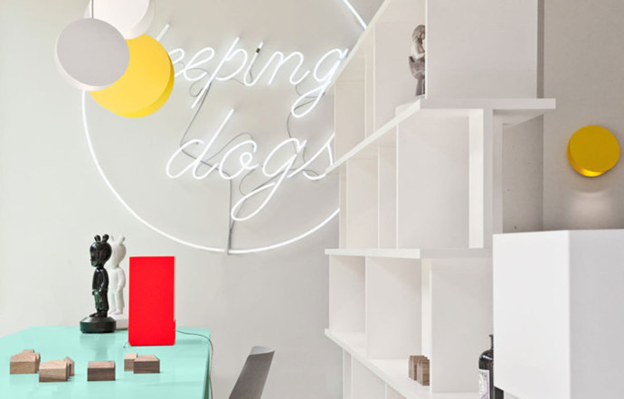 Entre le musée et la boutique de design, le Sleeping Dogs est un incontournable.