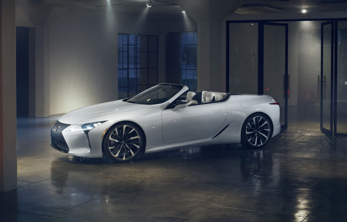 Diaporama : Lexus fait sensation à Détroit avec son concept LC Cabriolet