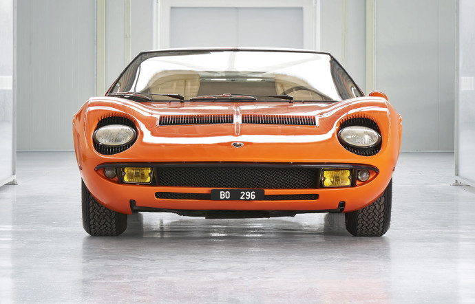 Légende : Lamborghini authentifie la Miura de « L'or se barre » (1969)