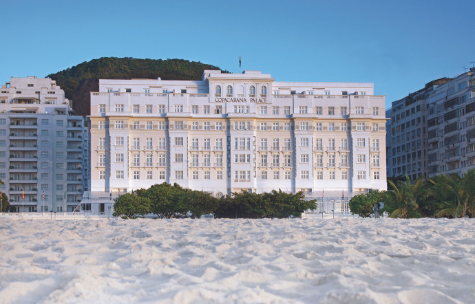 Le Copacabana Palace vient de fêter ses cent ans de présence sur la plus célèbre des plages de Rio de Janeiro, 2023 - TGL