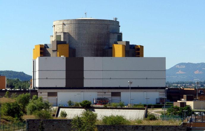 La Centrale de Creys-Malville, construite en 1976, abrite le surgénérateur Superphénix.