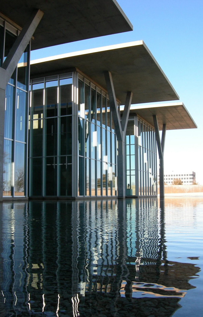 Situé dans le quartier culturel, le musée d’Art Moderne de Fort Worth est consacré aux œuvres artistiques après 1945.