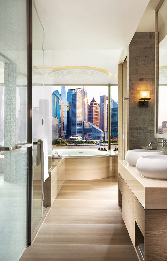 Les 130 chambres et suites offrent toutes une vue simplement exceptionnelle.
