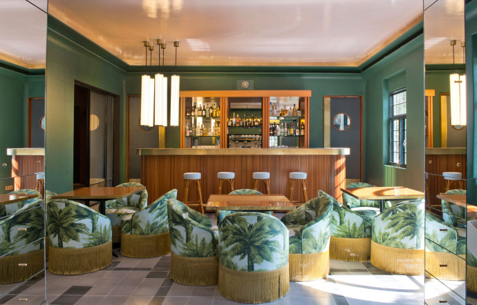 L’hôtel Casa Fayette mêle habilement le modernisme des années 50 et les imprimés tropicaux luxuriants.