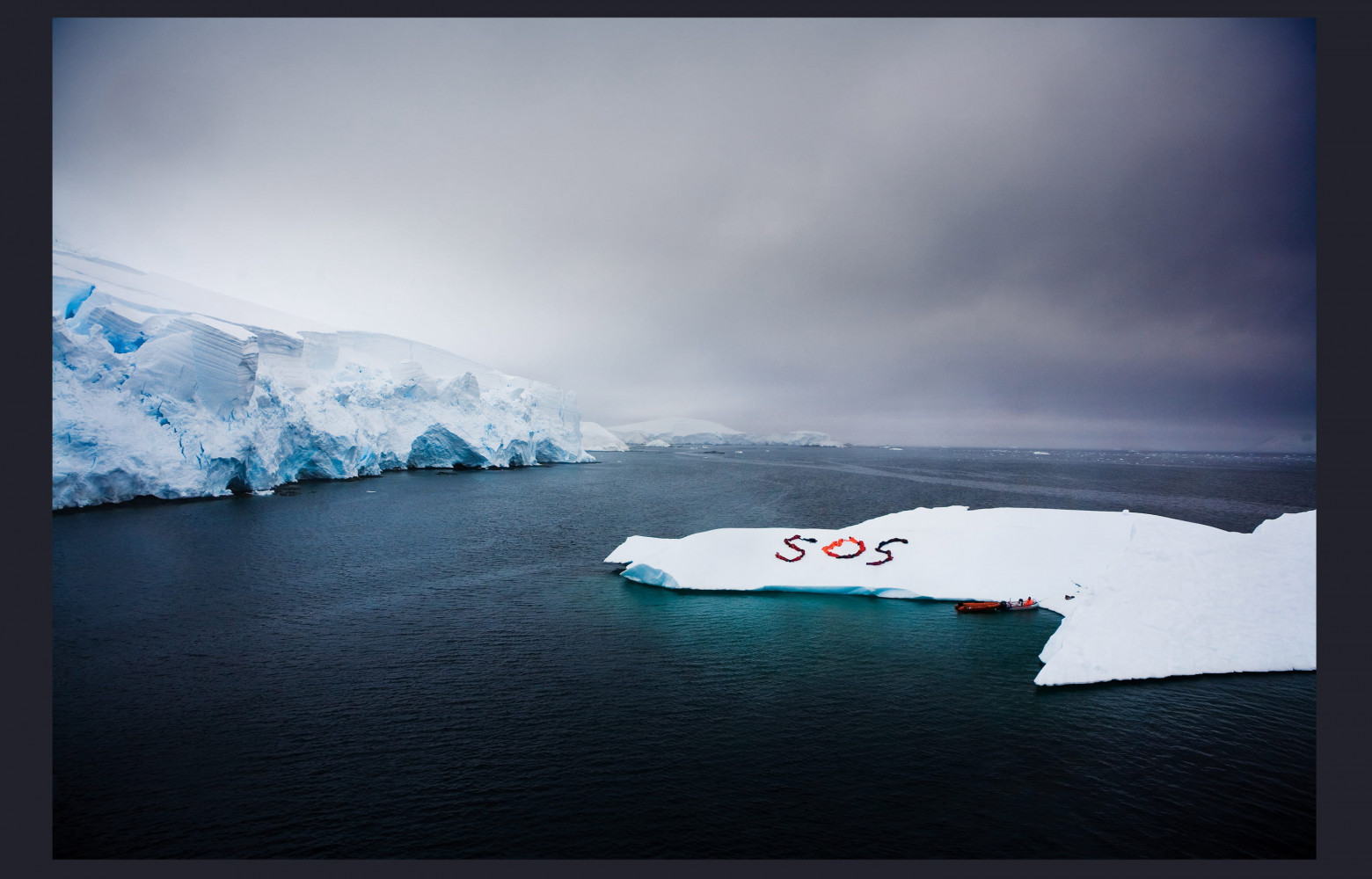 Détroit de Gerlach, Antarctique – « Les 23 passagers de l’Ice Lady Patagonia représentant 13 nations se sont...