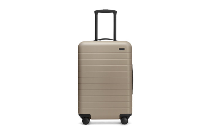 Bigger Carry-On, Away, 265 €.
