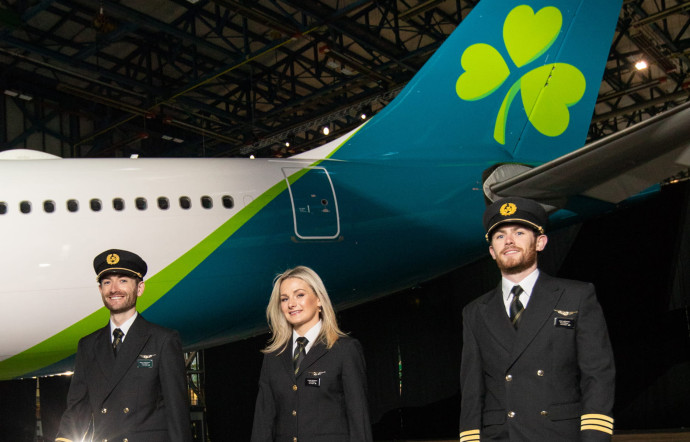Nouvelle livrée et nouveaux uniformes pour Aer Lingus.