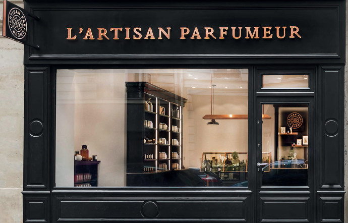 C’est, entre autres, pour son réseau de boutiques que L’Artisan Parfumeur a été racheté par le groupe Puig.