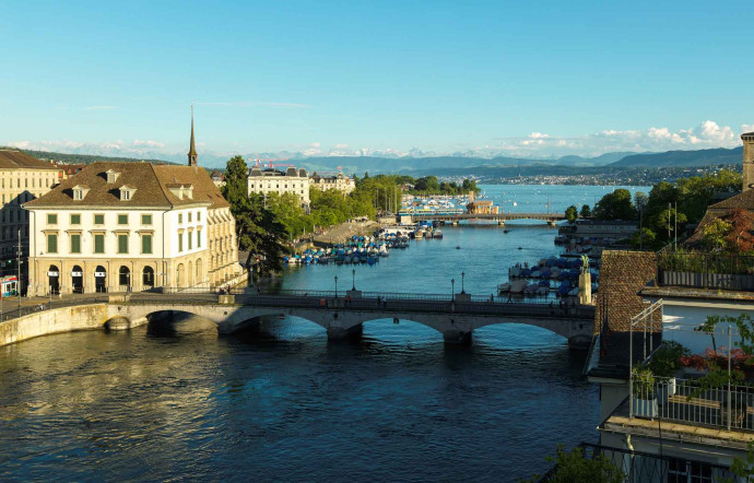 Zurich, la plus germanique des quatre destination, offre un cadre de vie idyllique. © Zurich Tourisme