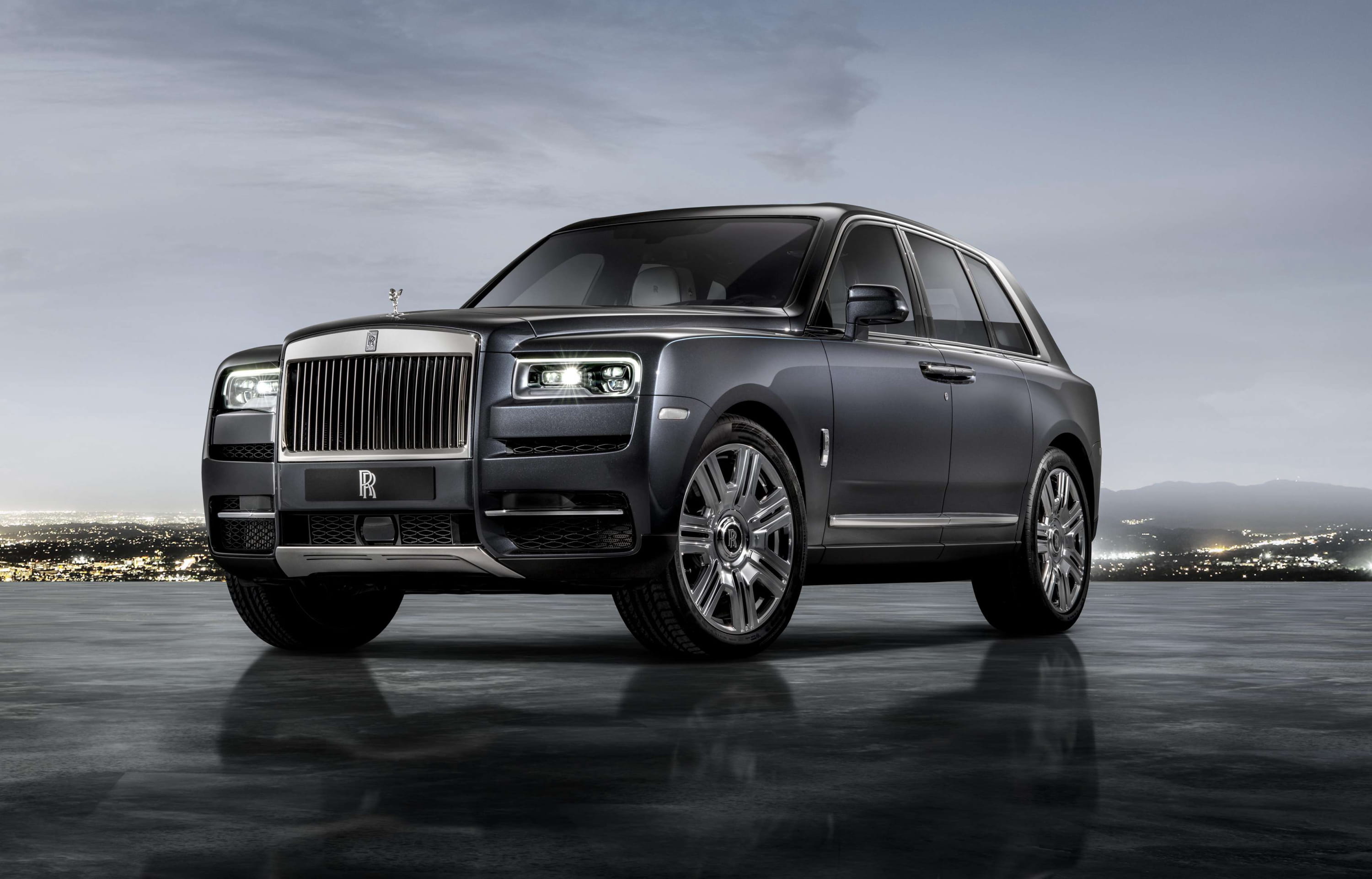 Cullinan : Rolls-Royce dévoile enfin son SUV tant attendu